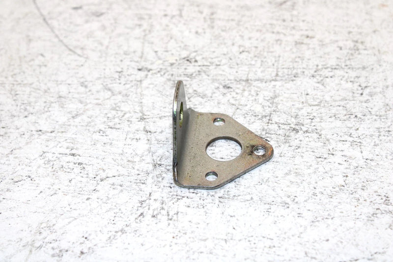 2013 Polaris 600 Rush Pro Oem Front Pad Bracket 5253558 SP30