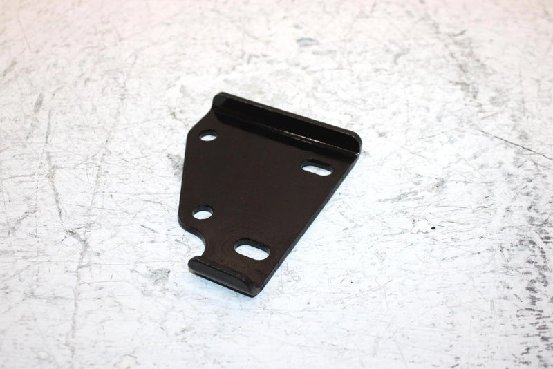 2000 Yamaha  Kodiak 400 Oem Exhaust Pipe Bracket 5GH-1477K-00-00 AY26