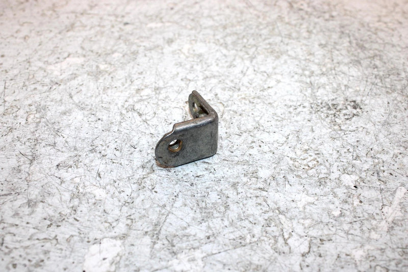 1998 Suzuki Quadrunner 250 Oem Snoekle Bracket 13761-19B00 AS13