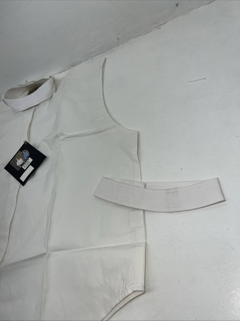 New Women’s White Sleeveless Riders Mark English Riding Shirt. 42 23-2900 G-52