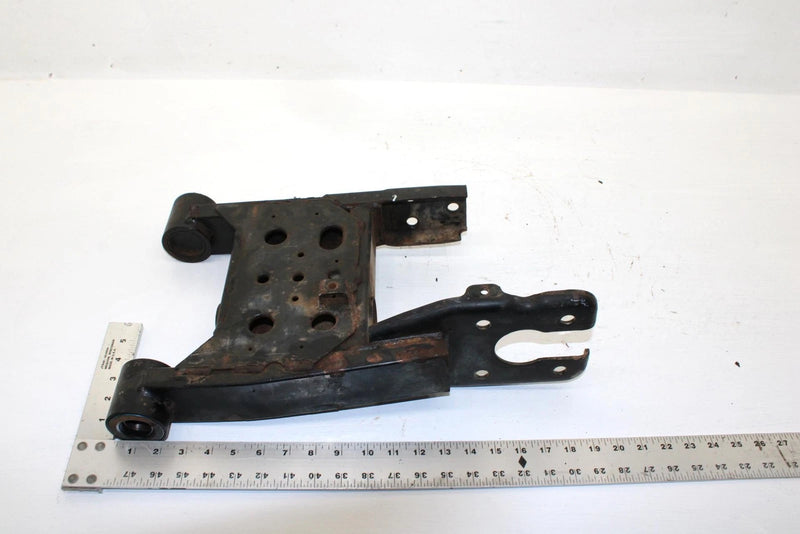 2002 Polaris Magnum 325 Oem Rear Swingarm 1541577 AP185