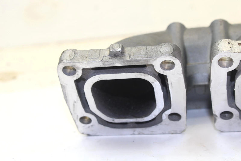 1996 Yamaha Waveraider 760 Oem Exhaust Manifold 64X-14711-00-9M JY11