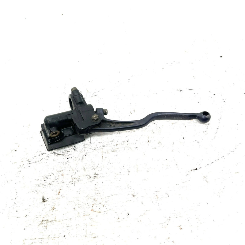 2000 Yamaha Warrior 350 OEM Front Brake Master Cylinder 2GU-25870-00-00 AY67