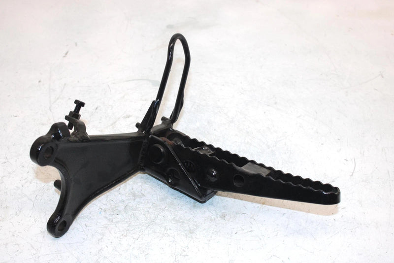86 Suzuki Lt230s Oem Right Footrest 43510-22A02 43510-22A02-019 AS20