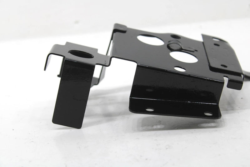 1989 Yamaha Ovation Deluxe Oem Battery Bracket 85N-2199G-01-00 SY69