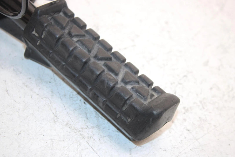 1986 Yamaha  Badger Yfm80s Oem Right Foot Peg 55X-27421-01-00 AY8