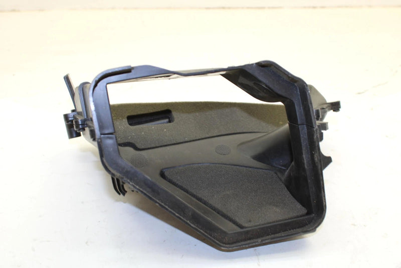 2010 Ski-doo Mxz 550f Oem Air Outlet Duct 509000452 SS118