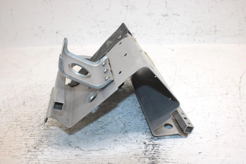 1997 Yamaha Venture Tr Oem Right Footwell 8V0-21926-01-00 SY15
