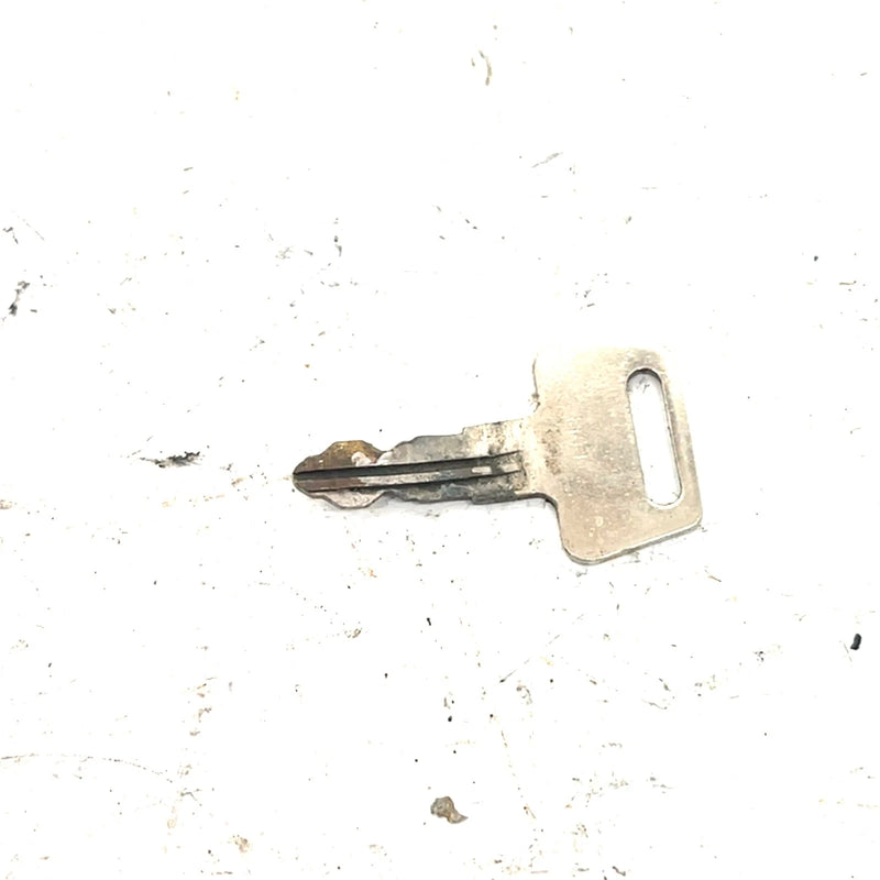 89-01 Suzuki Quadrunner 160 OEM Ignition Key Switch 37110-02C01 AS32