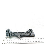 95 Yamaha WaveVenture 700 OEM Right Engine Mount Bracket 6R7-21425-01-00 JY31