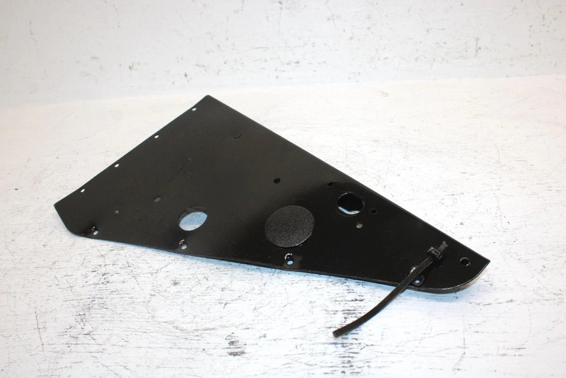 1996 Arctic Cat Zr 580 Oem Right Vent Backing Plate 0716-273 SA24