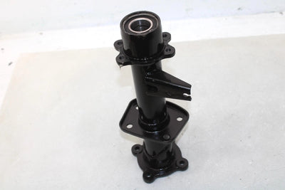 2003 Suzuki Lt-f400f Oem Right Axle Housing 61300-38F00 61300-38F10 AS23