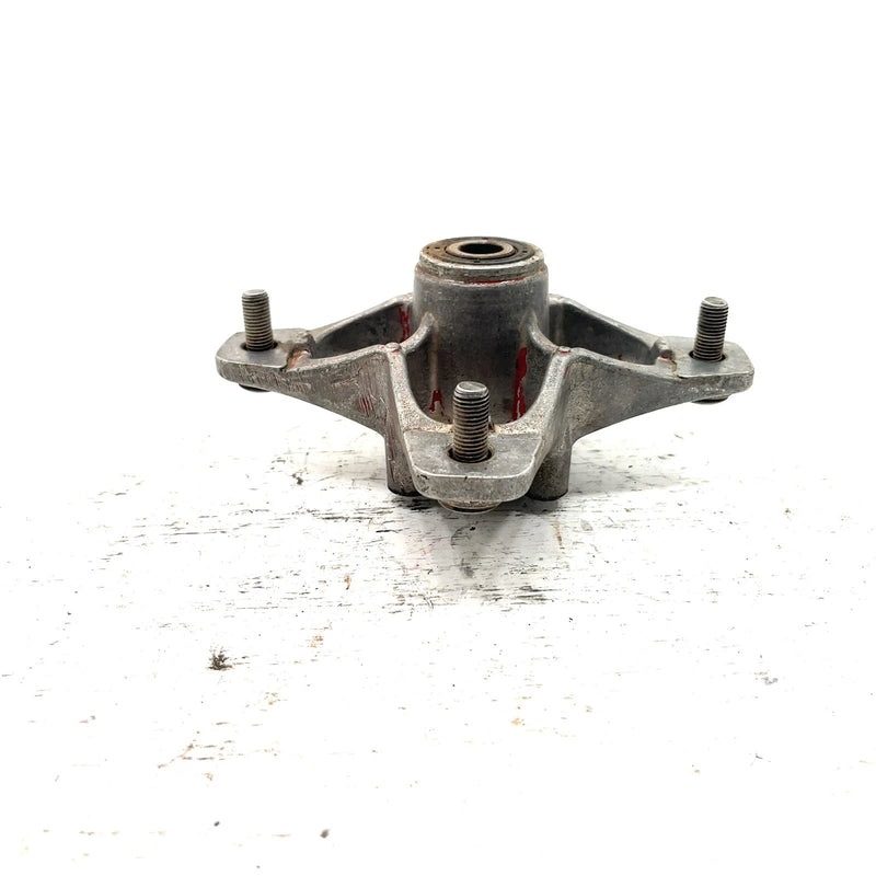 2000 Yamaha Warrior 350 YFM350X OEM Front Wheel Hub 3GD-25111-01-00 AY67