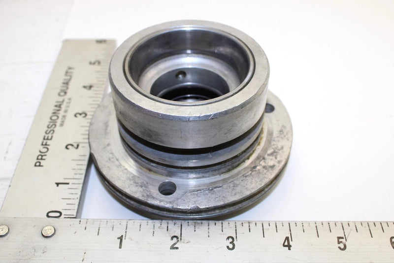 1980 Yamaha Xs850g Oem Bearing Housing 2H7-17551-00-00 Q3397