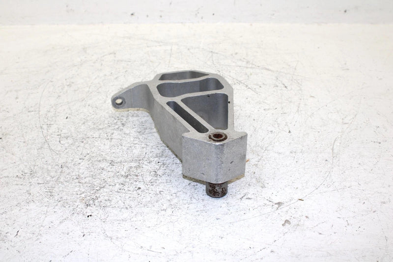 2013 Polaris 600 Rush Pro R Oem Right Steering Knuckle 1823802 SP29