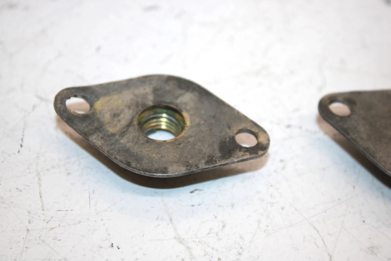 00 Yamaha Sx500r Oem Chain Housing Bracket Qty3 8CR-21939-00-00 SY0