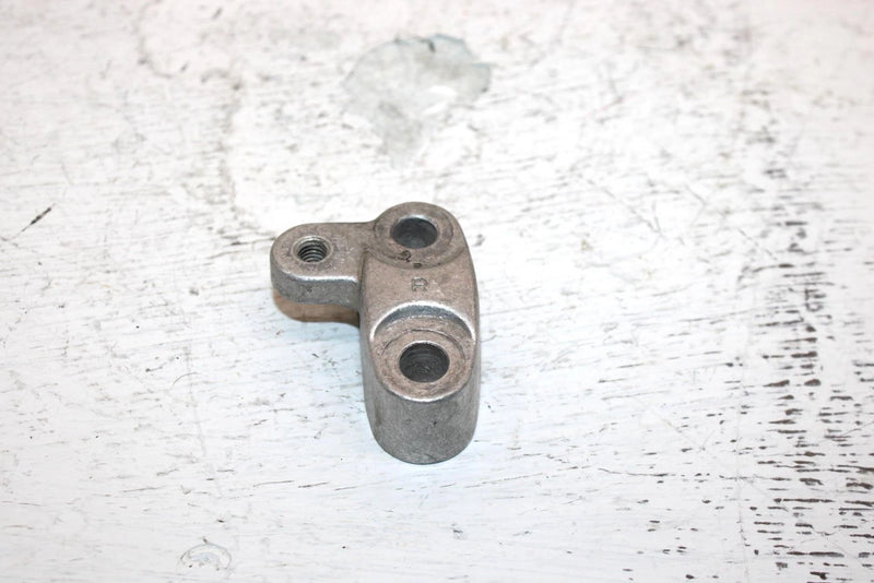 1986 Honda Atc 200 Sa Oem Upper Handlebar Clamp Set 53121-958-000 AH59