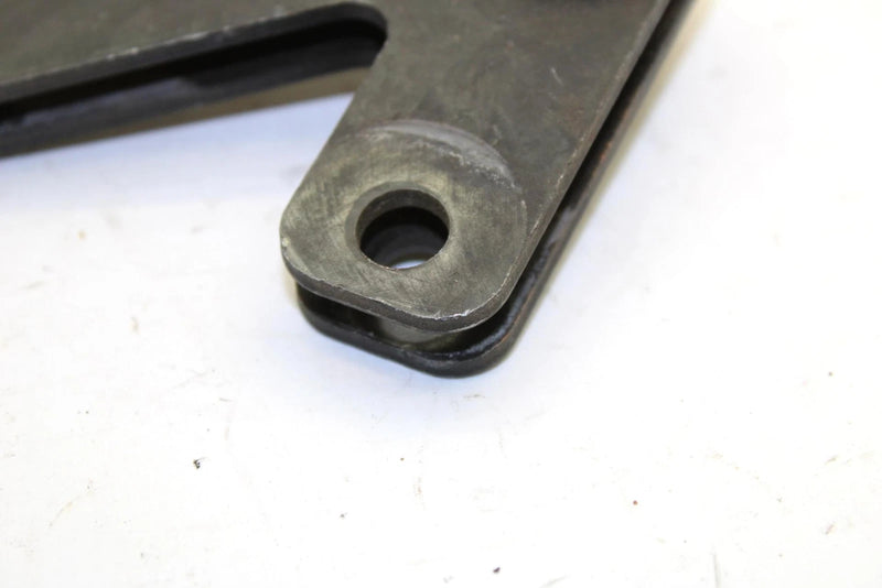 2000 Yamaha Mountain Max 700 Oem Front Torque Arm Mount 8ED-47415-00-00 Q2638