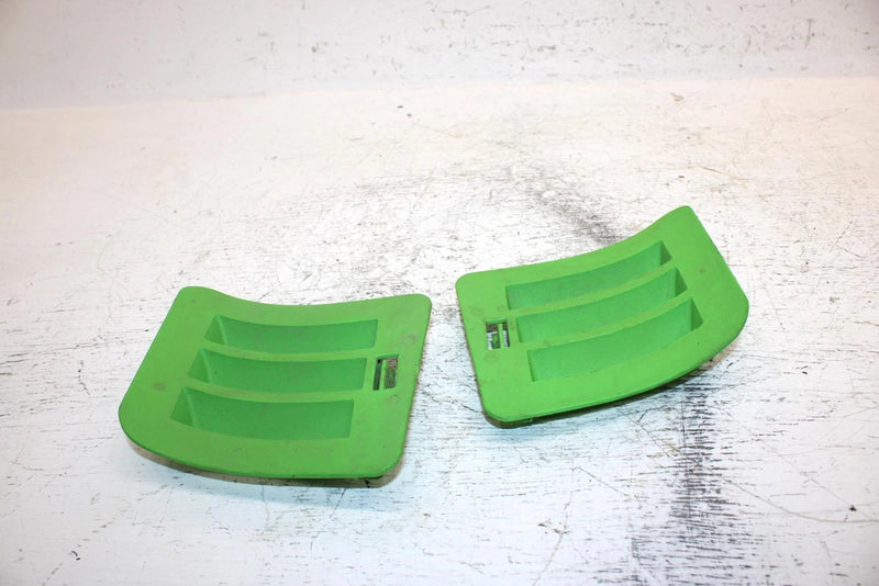 1998 Arctic Cat Zr 600 Oem Air Intake Vent Set 1606-044 1606-045 SA33