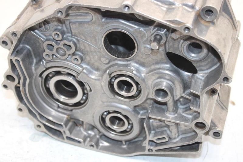 93 Yamaha  Timberwolf  2wd Oem Crankcase 4BD-15100-00-00 AY34