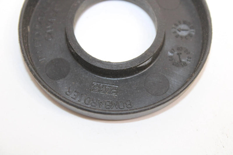 Ski-doo Oem Idler Wheel Labyrinth Seal 503190434 Q4774