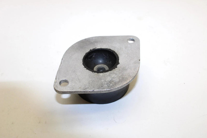 2009 Ski-doo Mxz X 800r Oem Front Mag Engine Mount 512060469 Q3277