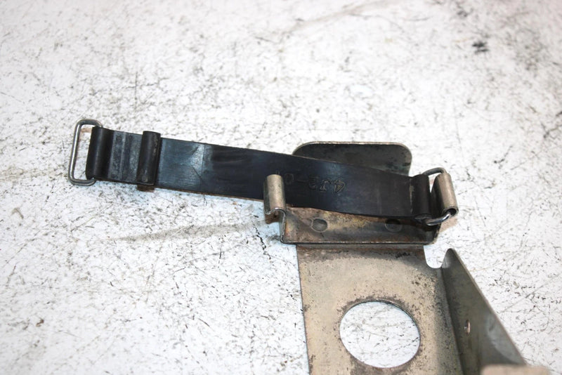 94 Yamaha Vmax 600 Oem Tool Kit Bracket 8AB-21945-00-00 SY2