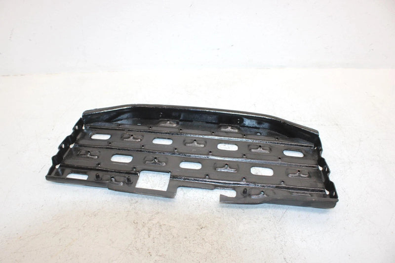 1991 Polaris Trail Boss Oem Right Footrest 1040220 AP92