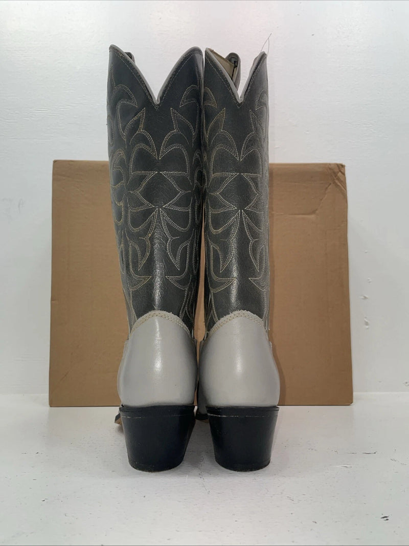 New Women’s Gray Kenny Roger’s Cowboy Boots. 40702 9 M. 15-97