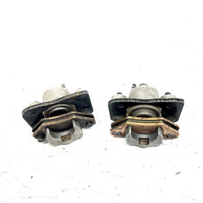 06 Arctic Cat 650 4x4 V2 Stewart Auto OEM Front Brake Caliper Set 1436-423 AA37