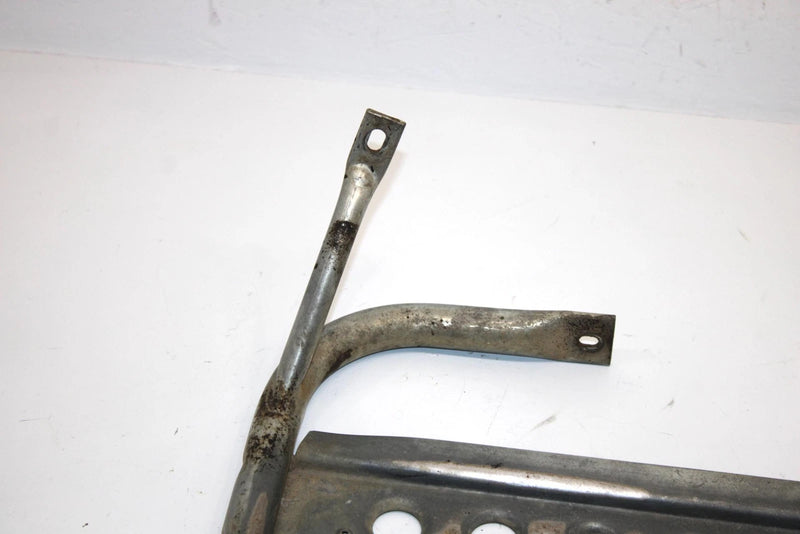 88 Polaris Trail Boss 250 4x4 Oem Left Footrest 1040132 AP40