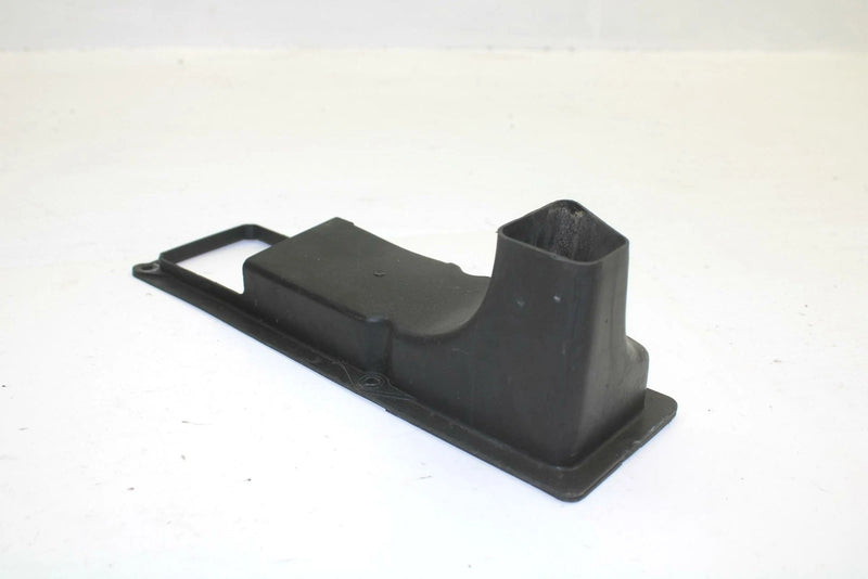Yamaha OEM Hood Shroud Insulator 8k4-7712e-00-00 SY49