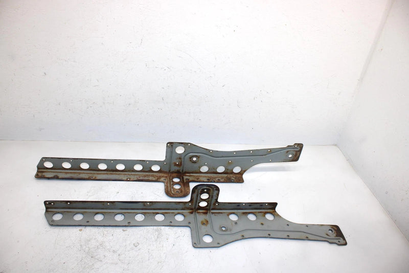 98 Ski-doo Formula Z 670 Oem RH,LH Rear Bracket (Set)518319502 SS10