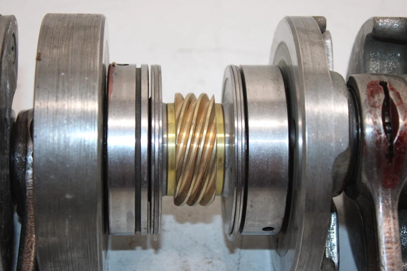 04 Arctic Cat Firecat 600 Oem Crankshaft 3007-325 SAS4