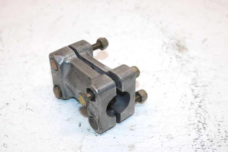 2011 Polaris Sportsman 800 Efi Oem Handlebar Clamp W/Bolts 5631973 AP179