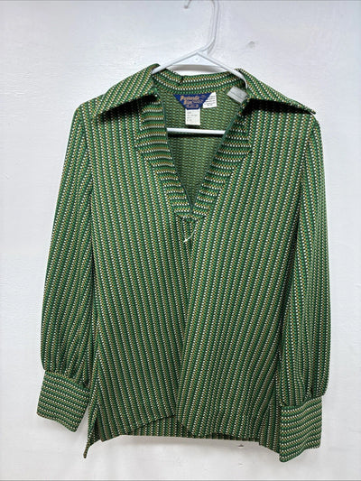 New Women’s Panhandle Slim Green Design Long Sleeve Half Zip Size 12 TT-61