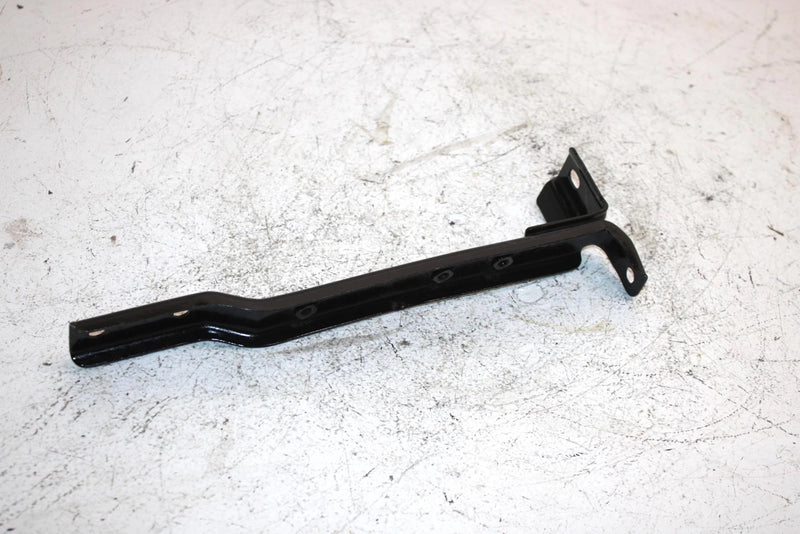 81 Yamaha Enticer 250 Et250e Oem Right Steering Gate Bracket 8G5-23899-00-00 SY6