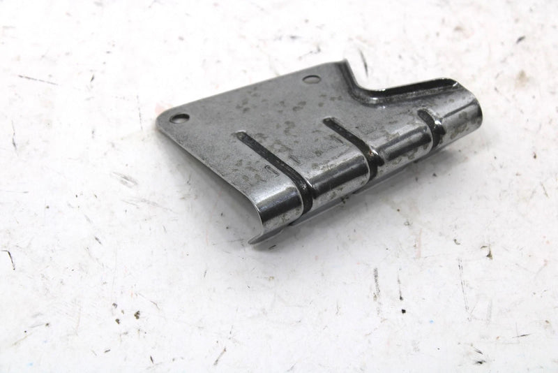 1987 Yamaha Srv Oem Upper Steering Gate Bracket 8K4-23886-00-00 SY131