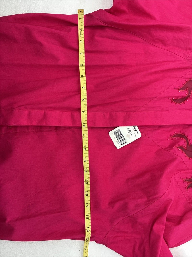 New Women’s Wrangler Pink Long Sleeve Button Up Large LL-39