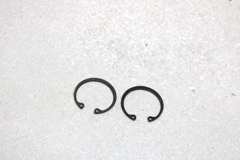 11 Polaris Shift 600 Oem Lower A Arm Ball Joint Snap Ring (Pair) 7710539 SP160