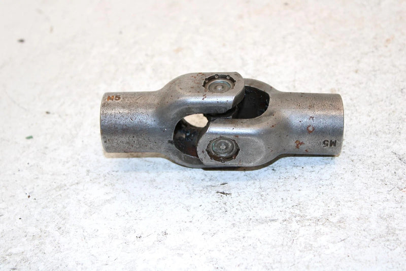 2000 Honda Trx 250 Recon Oem Rear Drive Yoke Joint 40210-HN7-010 AH52