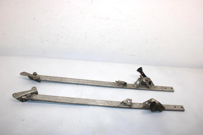 03 Ski-doo Mxz 600 Sport Oem RH/LH Member (Pair) 518323354 518323352 SS6