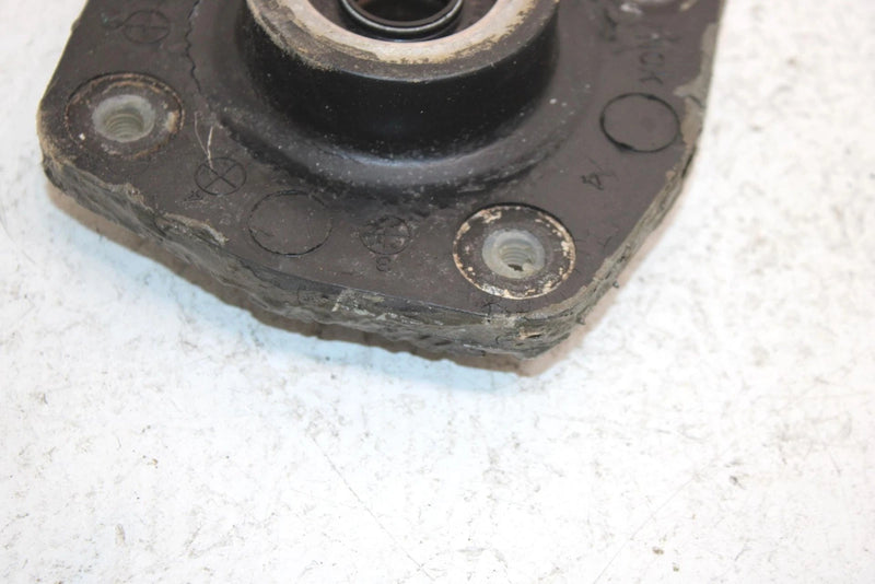 1994 Kawasaki 750 Ss Super Sport Oem Bearing Holder 13091-3730 JK9