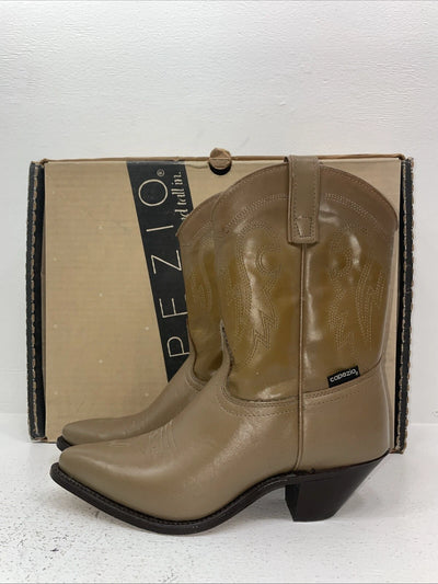 New Women’s Brown Capezio Cowboy Boots. L 295 8.5 8 1/2 M. 15-37