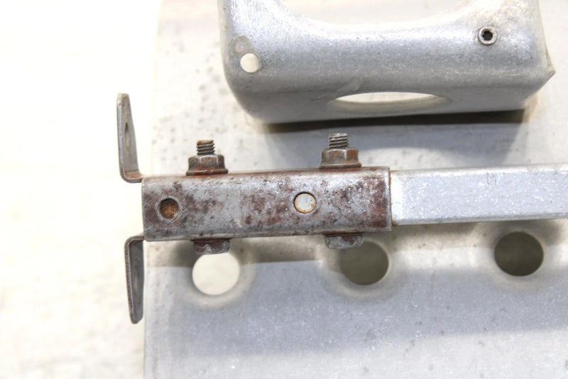 1995 Yamaha Vmax 500 Oem Left Footwell 8AB-21926-00-00 SY34