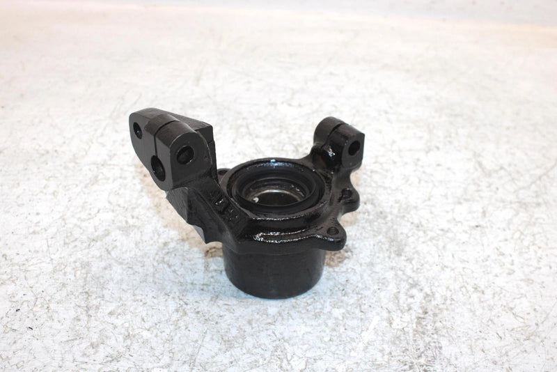 1998 Suzuki Quadrunner 250 Oem Right Steering Knuckle 51231-19B01 AS13