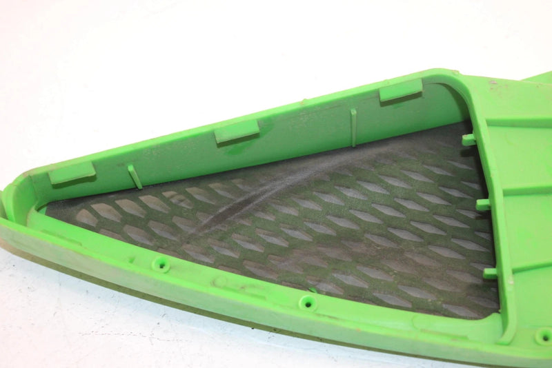 07 Arctic Cat F1000 Efi Oem Right Air Intake Bezzel 4606-584 SA252