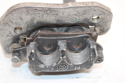 21 Can-am Outlander Max 450 4x4 Dps Oem Right Front Brake Calier 705600861 AB4.1
