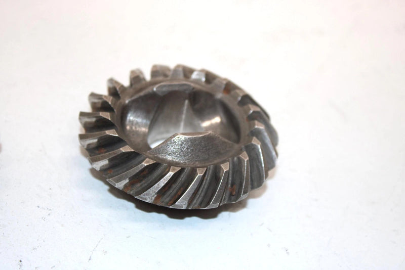 84 Yamaha  Tri Moto 225 Ytm225dxl Oem Middle Gear Comp 24W-Y1754-00-00 AYS