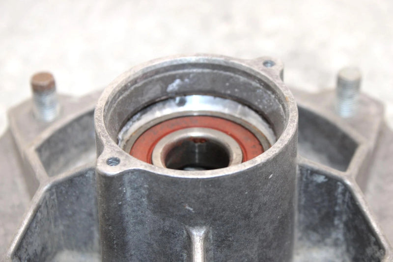 2001 Polaris Trail Boss Oem Front Wheel Hub 5130940 1520453 AP165